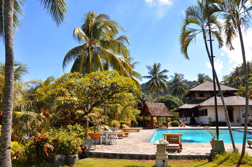 Lombok Senggigi Hotel Puri Bunga Beach Hotel