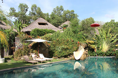 Bloo Lagoon Villas & Resort